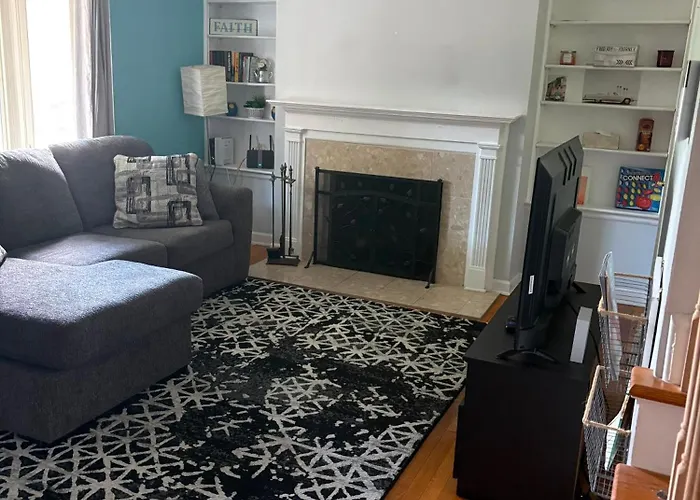 2br Comfort Near Airport And Downtown Сasa de vacaciones *