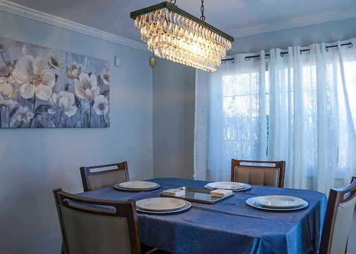 2br Comfort Near Airport And Downtown Сasa de vacaciones Columbus
