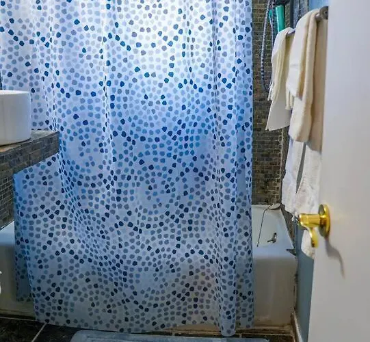 2br Comfort Near Airport And Downtown Сasa de vacaciones